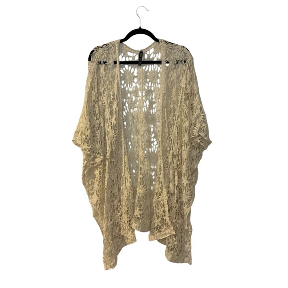 Torrid Cream Lace Crochet Kimono Cardigan - Picture 1 of 4